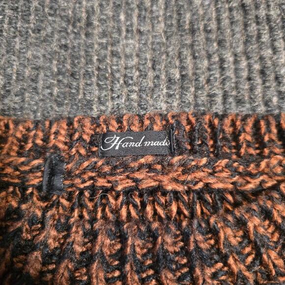 Vitnage Handmade brown and black knitted sweater with diamond pattern - Picture 4 of 4